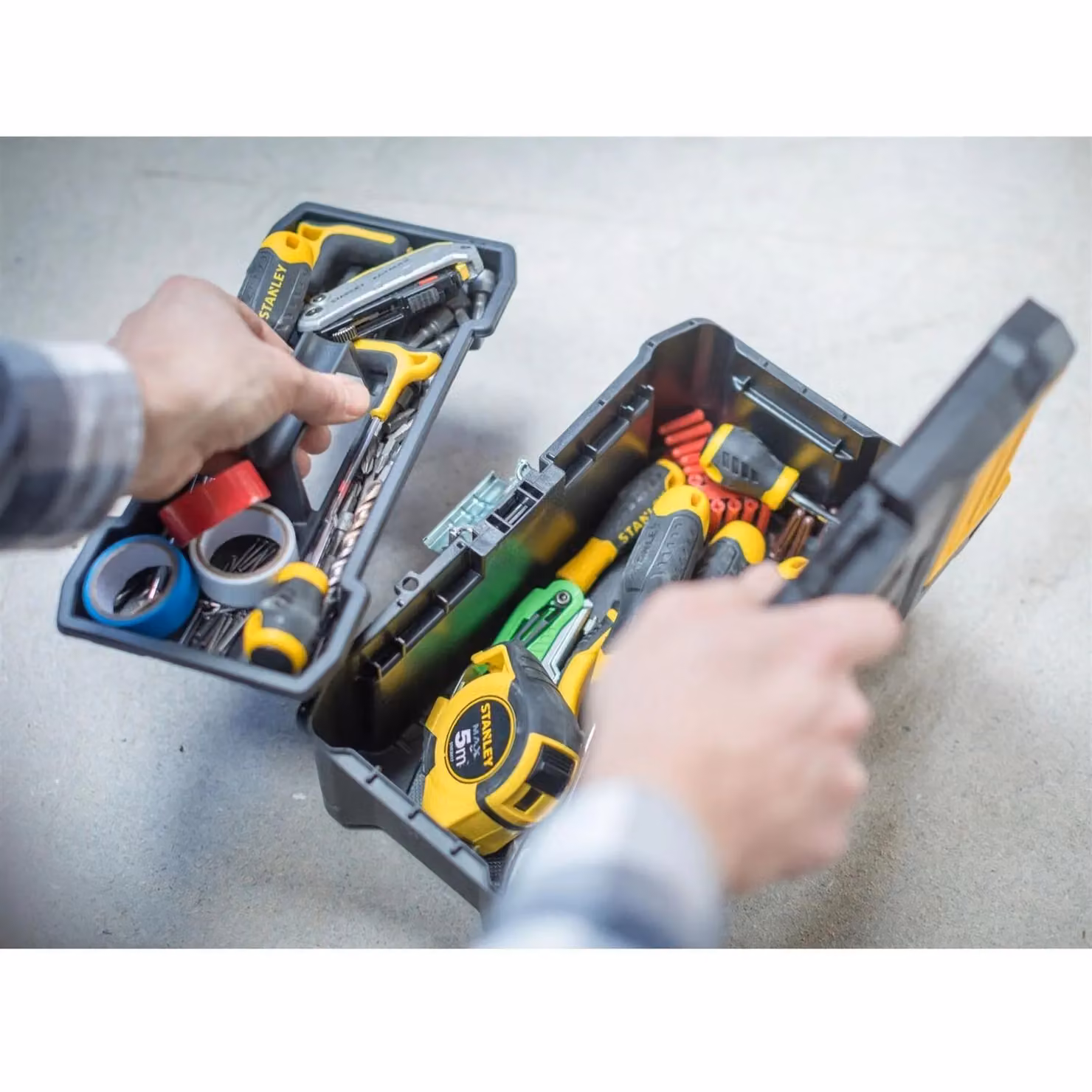 Stanley Basic Toolbox with Organiser Top in Black and Multicolour – 4