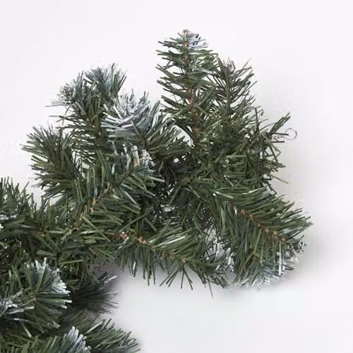 Homescapes Green Snow Dusted Foliage Christmas Garland – 3