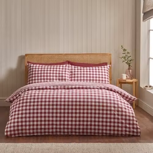 Catherine Lansfield Reversible Brushed Gingham Check Flannelette Cotton Duvet Cover and Pillowcase Set, Red, W/D/H: 180 x 200 cm