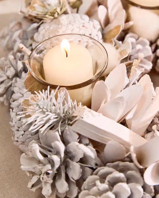 Dibor Wild Wonderland Christmas Table Decoration Centrepiece Candle Holders, Set of 2, White, Height: 30 cm – 3