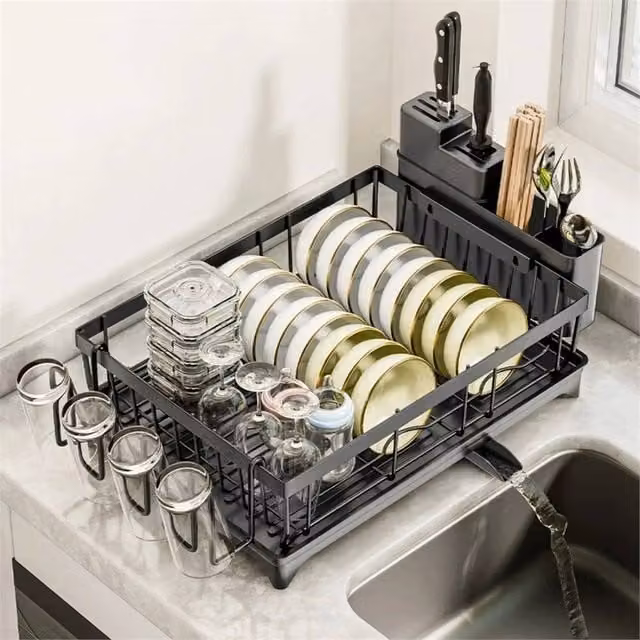 Nordara Kitchen Dish Drainer Rack with Cutlery and Cup Holder in Black, W/D/H: 42.0 x 30.0 x 13.0 cm – 1