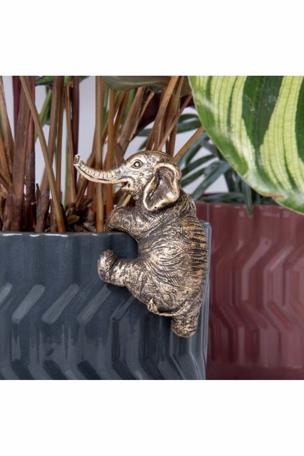 KDMD Plant Pot Pals Elephant 2 Pack in Bronze – 2