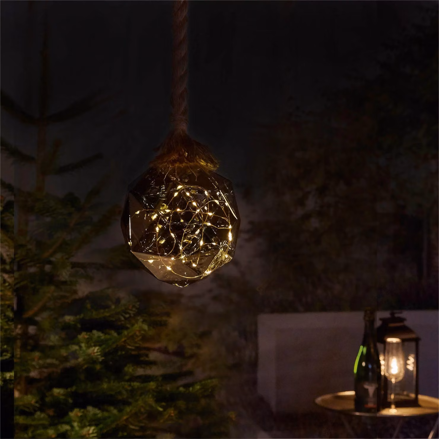 Luxform Brown Hemp Rope Dented Glass Globe LED Battery Light with Timer and Warm White Light – 2