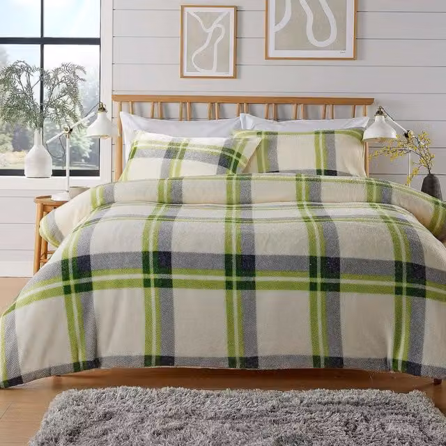 NewEdgeBlinds Green Checked Breathable Duvet Cover, 140 x 200 cm