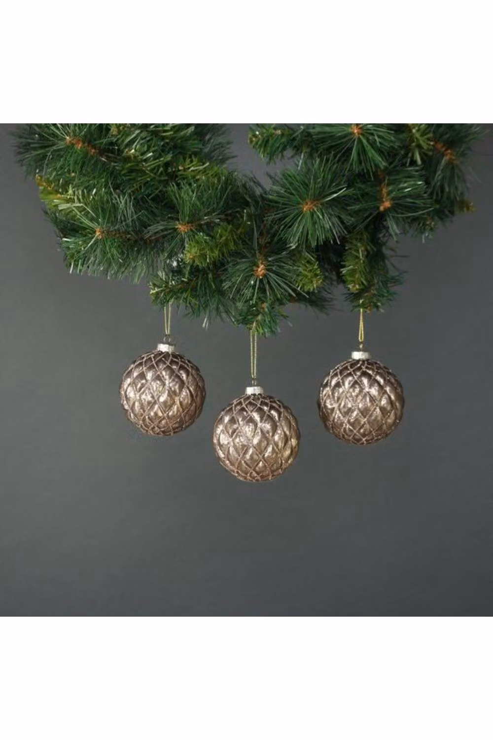 KDMD Asteria Gold Glass Bauble Set of 4, 8 cm Diameter – 2
