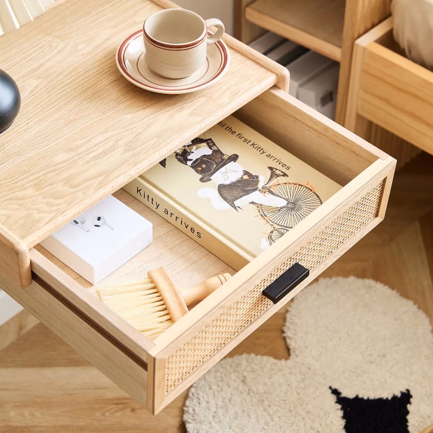 Nordlys Scandinavian Wall-Mounted Bedside Table in Light Brown Wood and Rattan – 3