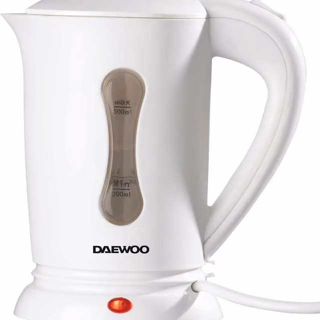 Daewoo 0.5L Dual Voltage Travel Kettle in White