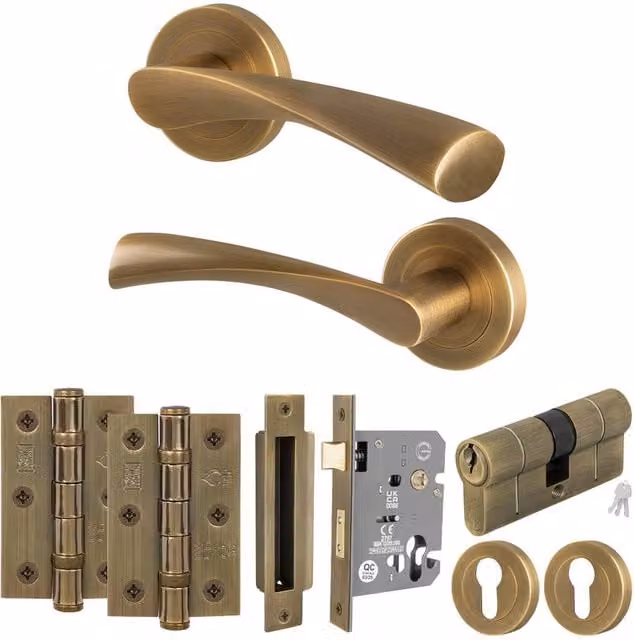 AFIT Antique Brass Door Handle with Euro Lock, Double Cylinder and Hinges in Bronze, 150 x 150 mm