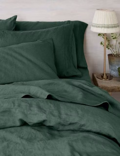 Piglet In Bed Linen Rich Pillowcase Set in Dark Green