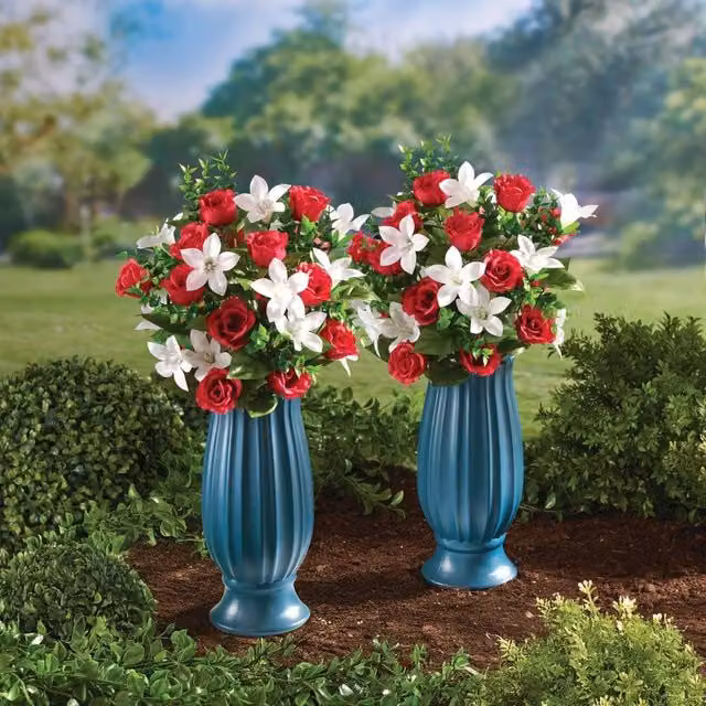 Coopers of Stortford Set of 2 Staked Cemetery Vases in Petrol Turquoise, Height: 40 cm