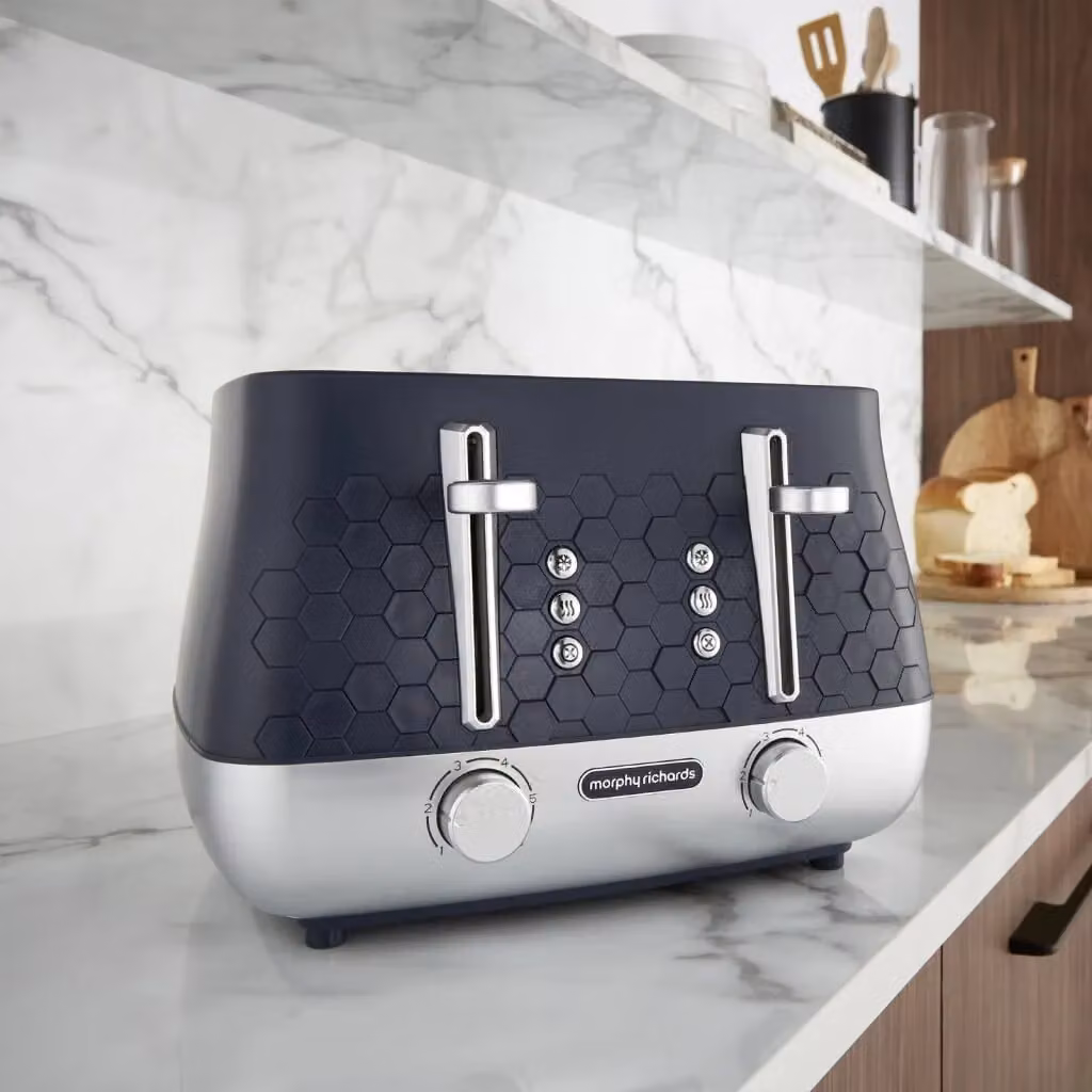 Morphy Richards Cassini 4-Slice Toaster in Black and Dark Blue – 2