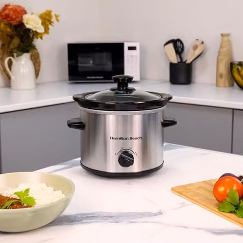 Hamilton Beach Mighty Mini Slow Cooker, 1.8L, Silver and Black – 2
