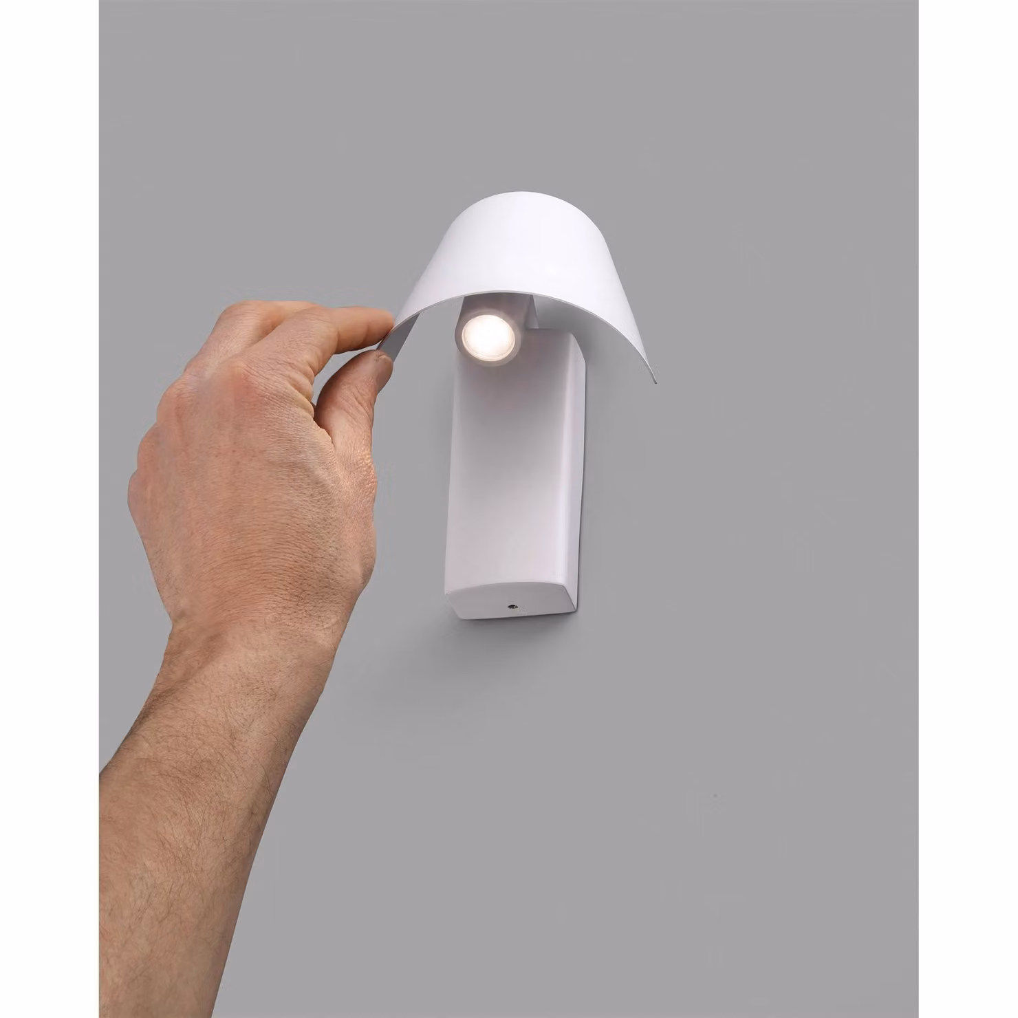 Netlighting Le LED Adjustable Indoor Wall Lamp in White – 2