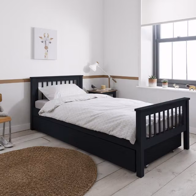 Noa and Nani Hampshire Single Bed with Trundle in Anthracite Grey
