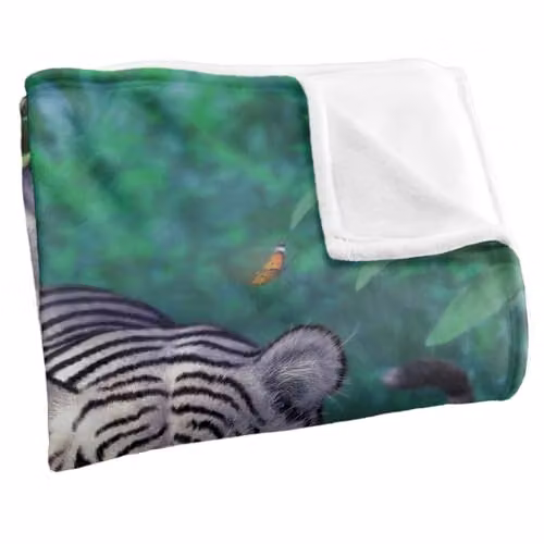 JQ Licensing White Tiger and Cubs Silky Touch Super Soft Fleece Throw Blanket, W/D/H: 91 x 147 cm – 2