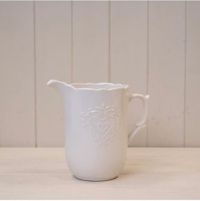 KDMD White Ceramic Jug with Heart Design