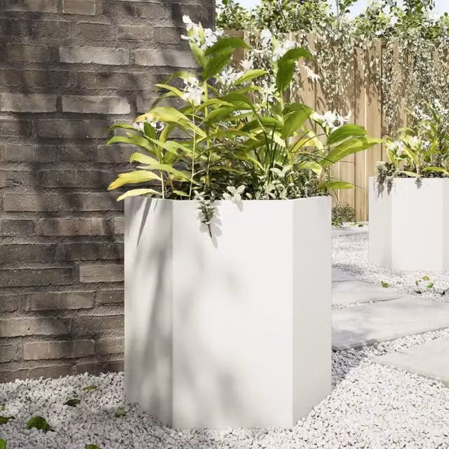 Berkfield Home White Hexagon Steel Garden Planter W: 46 cm, D: 40 cm, H: 45 cm