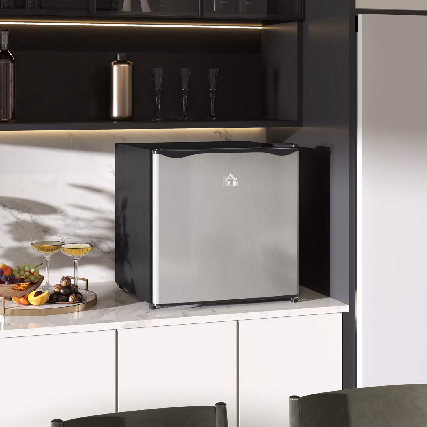 HOMCOM 46 Litre Table Top Mini Fridge with Ice Box and Reversible Door in Silver Tone – 2