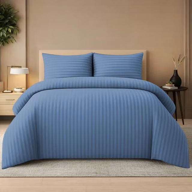 Lazzaro Home Feel the Difference Premium Brushed Microfibre Embossed Stripes Reversible Duvet Cover Set in Blue, W/D/H: 220 x 260 cm
