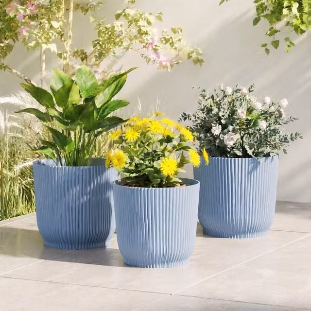 STILVORA Set of 3 Blue Plastic Plant Pots for Indoor Plants, Diameter: 22 cm