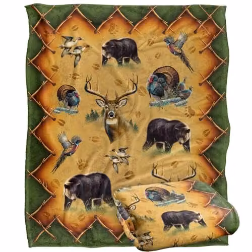 JQ Licensing Tribal Lodge Hunting Animals Super Soft Fleece Throw Blanket, Multicolour, W/D/H: 152 x 127 cm