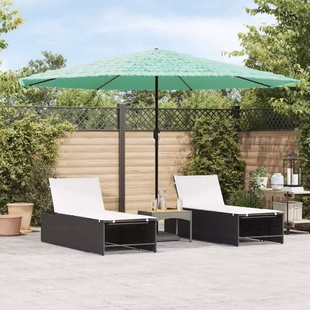 Berkfield Home Garden Parasol in Green with Steel Pole, W/D/H: 388 x 388 x 248 cm – 1