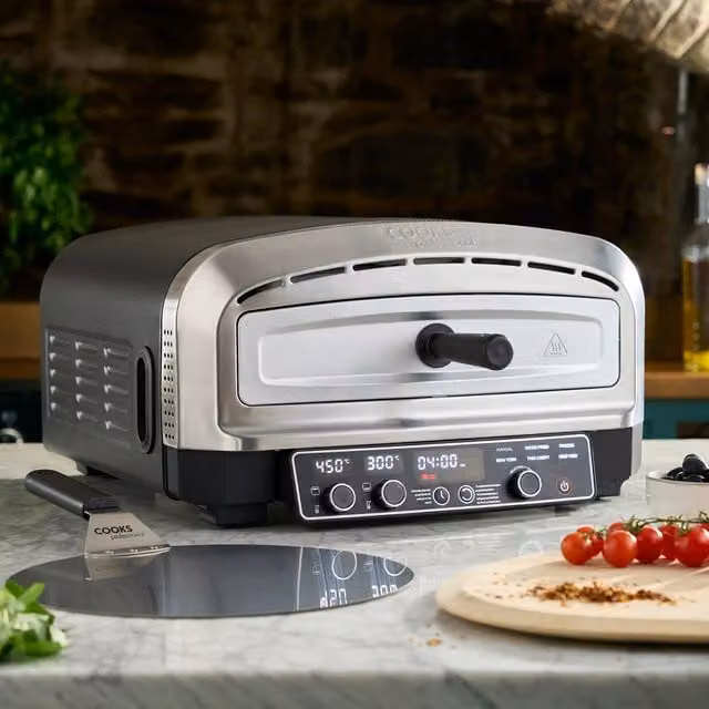 Cooks Professional Pizza Pro 450 Electric Pizza Oven in Black and Silver