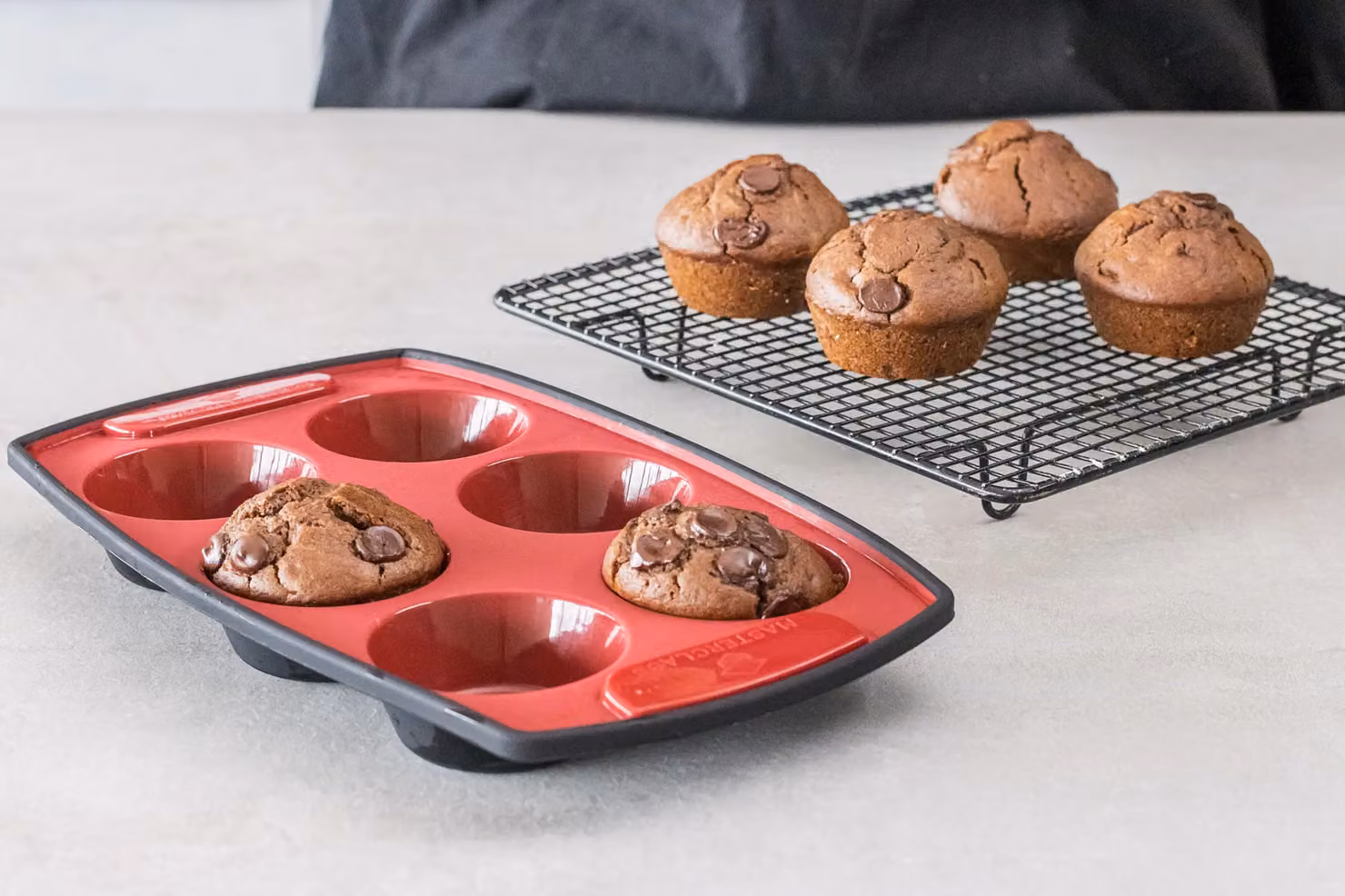 MasterClass Silicone 6-Hole Muffin Tray, Red and Black, W: 30 cm x D: 18 cm – 4