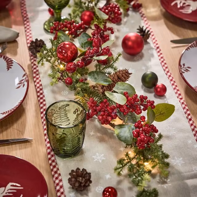Dibor Berries and Baubles Pre-Lit Christmas Table Decor Garland in Green, Red and Gold, 150 cm