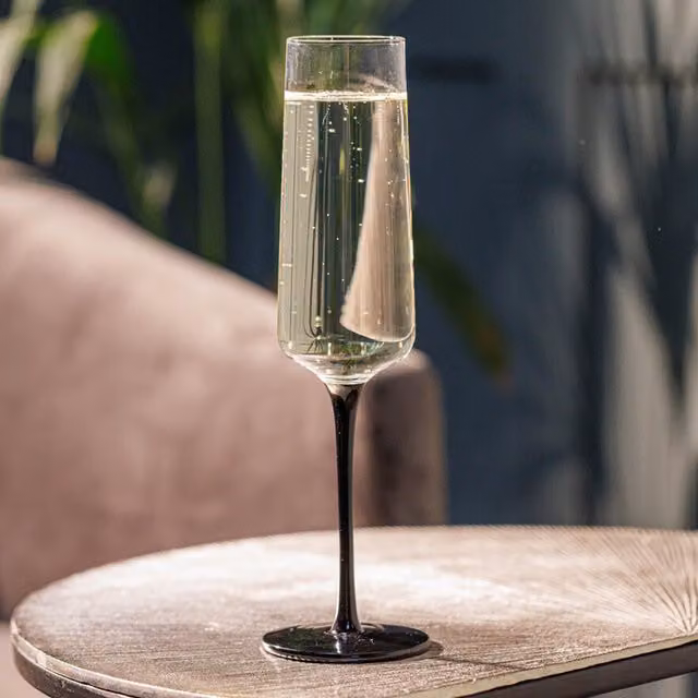 Mikasa Clear Lead-Free Crystal Champagne Flutes, Set of 4, 250ml Each