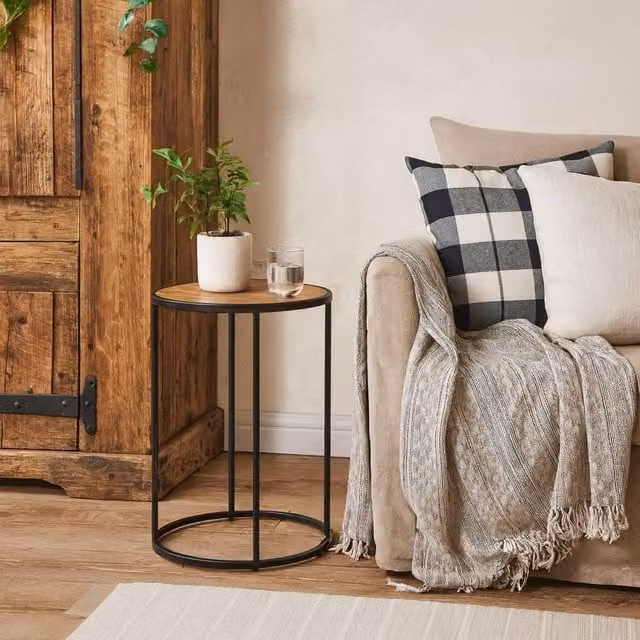 Wyld Haus El Paso Small Round Side Table in Natural with Matt Black Steel Base, W/D/H: 40 x 40 x 55 cm – 1