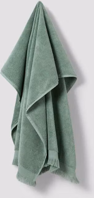 Piglet In Bed Fluffy Pure Cotton Fringed Towel in Green