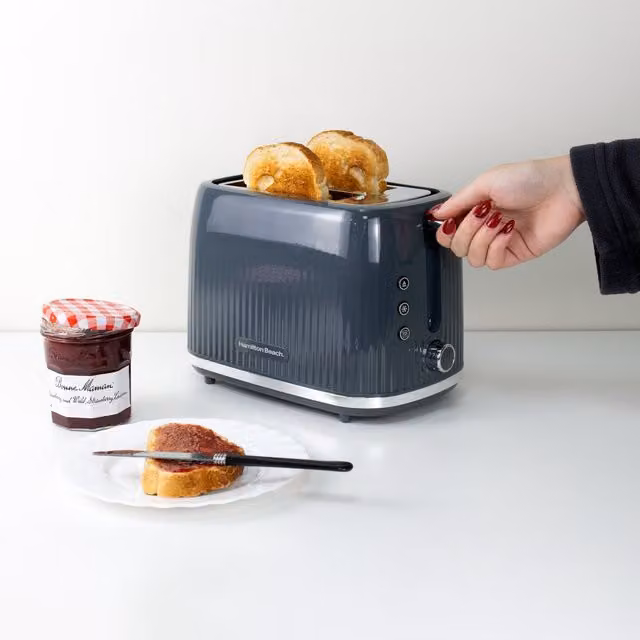 Hamilton Beach 2-Slice Toaster in Grey and Black