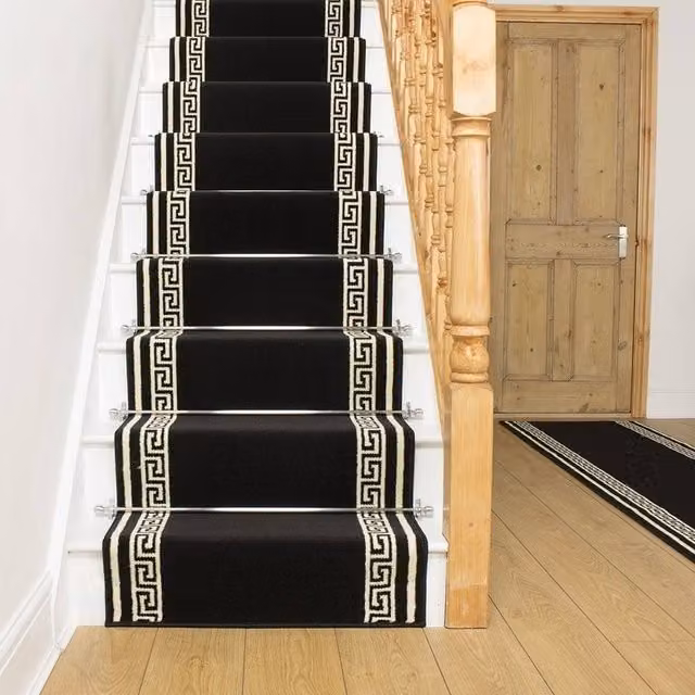 runrug Modern Machine Woven Stair Runner in Black, W: 100 cm, L: 660 cm – 6