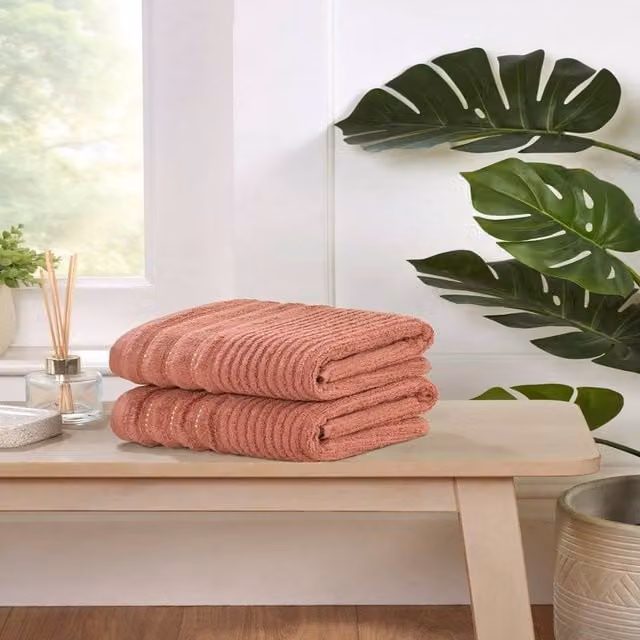 Rapport Home Linear Waffle Pique Cotton Towel and Bath Sheet Set in Pink – 1