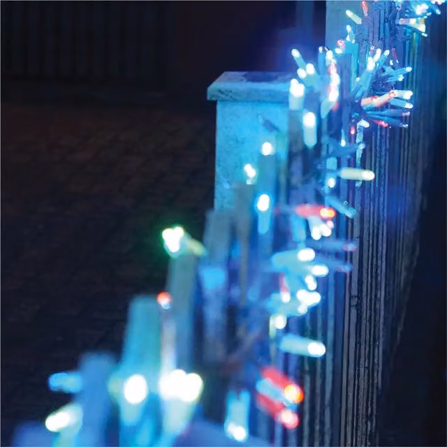 Xmas Haus Connectable RGB LED Christmas Cluster Lights with White Rubber Cable, IP65 Waterproof, 250 LEDs, 5m