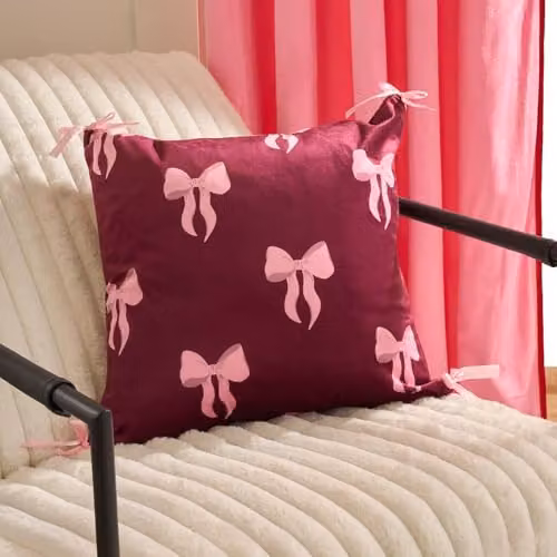 OHS Set of 2 Matte Velvet Bow Print Square Cushion Covers, Red, W/D/H: 45 x 45 x 45 cm – 3