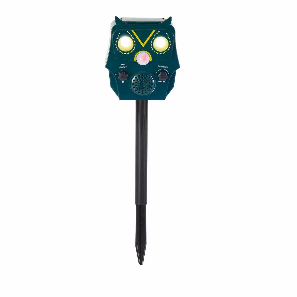 Pest Reach Solar Motion-Sensitive Animal Repeller with LED Strobe and 6m Range – 2