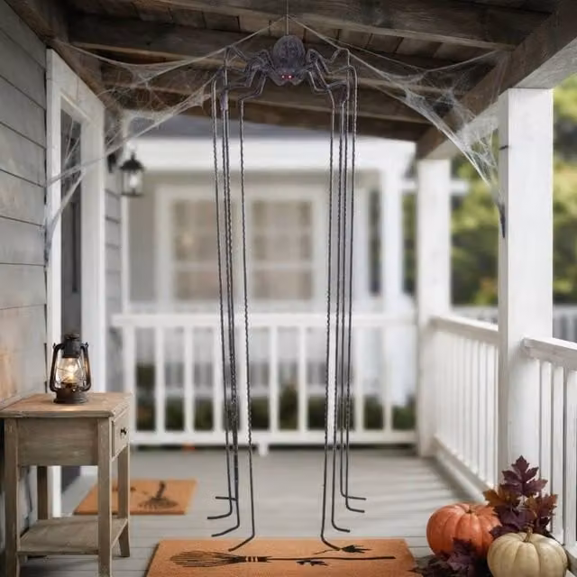 Garden Greatness Hanging Light Up Spider in Black and Multicolour – 1