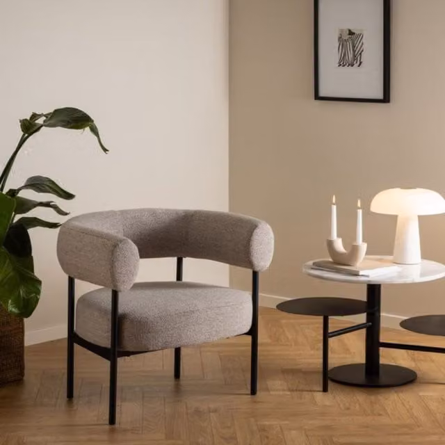 Chilli Seating Oakfield Modern Tub Lounge Chair in Beige Fabric with Metal Frame