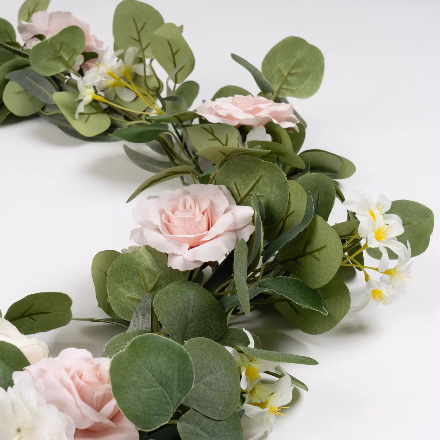Scottish Everlastings Ltd Pink Mixed Floral Vintage Garland in Green, 150 cm – 3