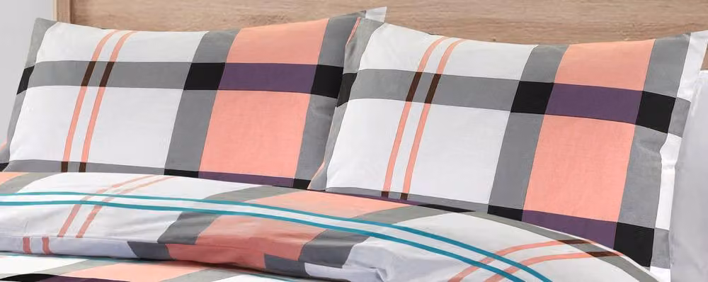 Homes-Linen Pink Checked Duvet Cover Set, W: 200 cm x H: 200 cm – 2