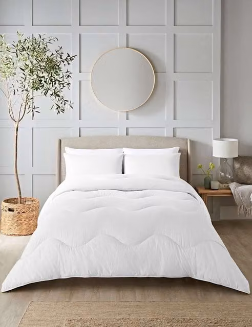Nightlark White Seersucker 10.5 Tog Coverless Microfibre Duvet Set