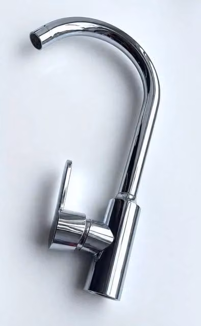 EONLION Single Lever Kitchen Mixer Tap with Swivel Spout in Silver Chrome