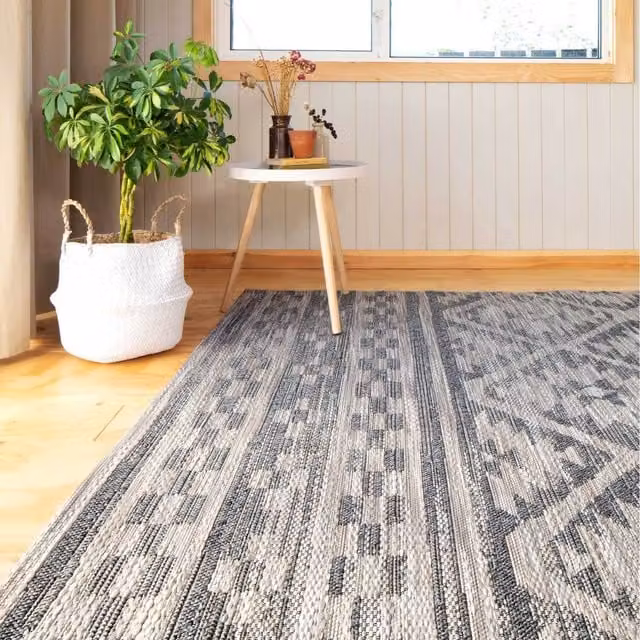 The Rug House Moroccan Aztec Pattern Outdoor Rug in Grey, W: 170 cm, D: 120 cm