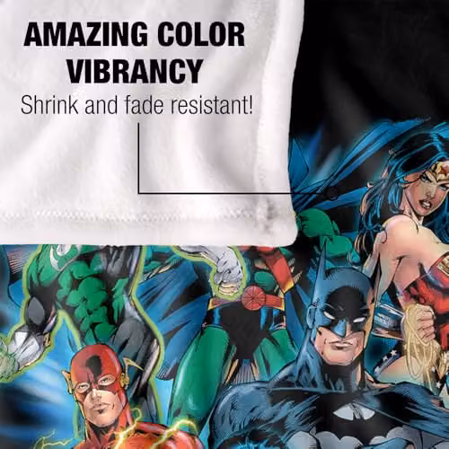 LOGOVISION Justice League Is Served Super Soft Silky Touch Fleece Throw Blanket, Multicolour, W: 91.44 cm x L: 147 cm – 3