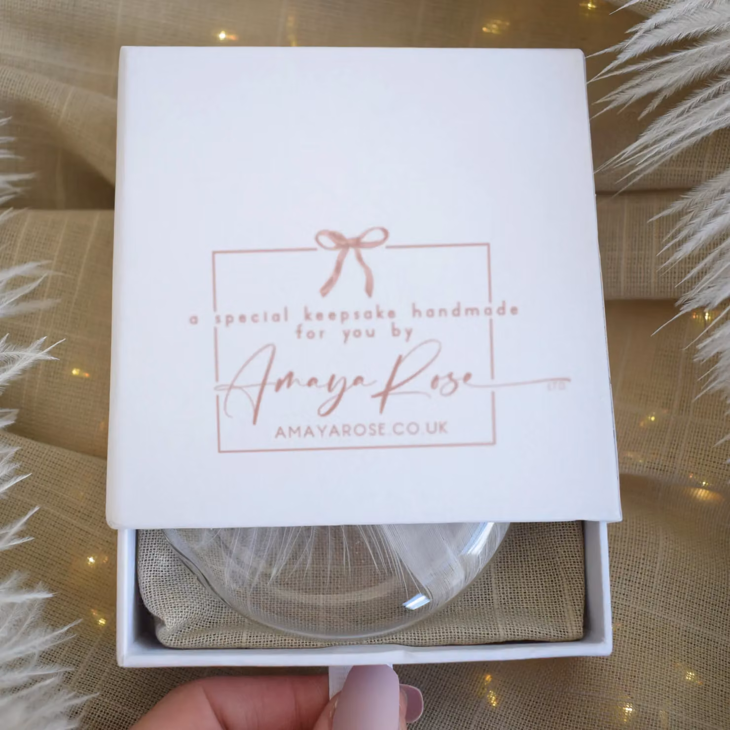 Amaya Rose Ltd With You Always Memorial Feather Round Glass Bauble in Clear and White – 2