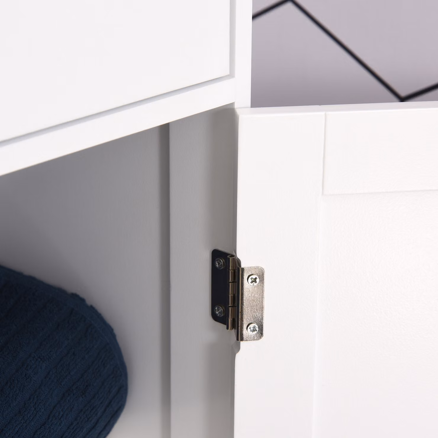 Kleankin HOMCOM White Bathroom Storage Cabinet with Internal Shelves and Drawers – 2