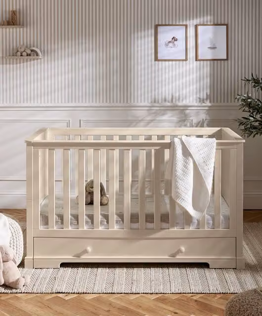 Mamas & Papas Oxford Cotbed in Cashmere Beige and White
