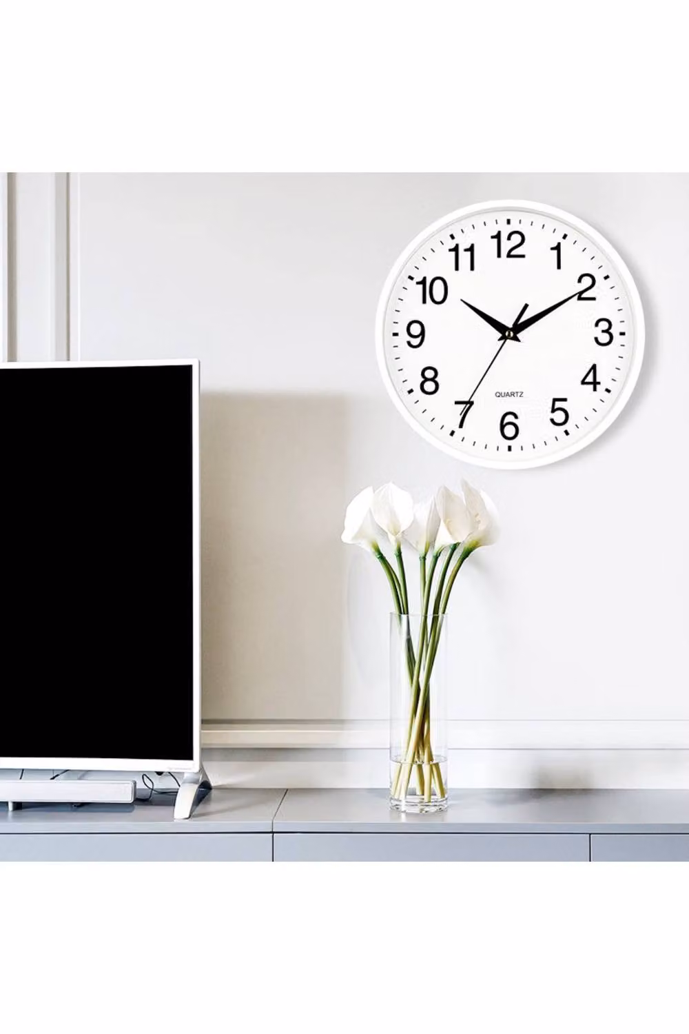 KDMD Round Vintage Style Analog Quartz Battery Wall Clock in White, Diameter: 24 cm – 2